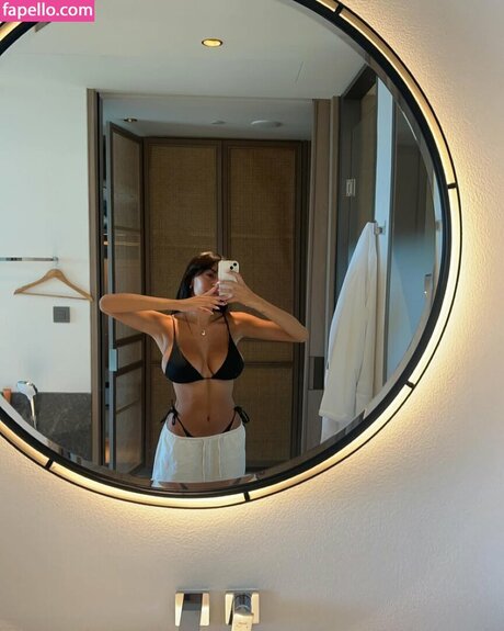 Liya Mizrahi beautiful star galleries