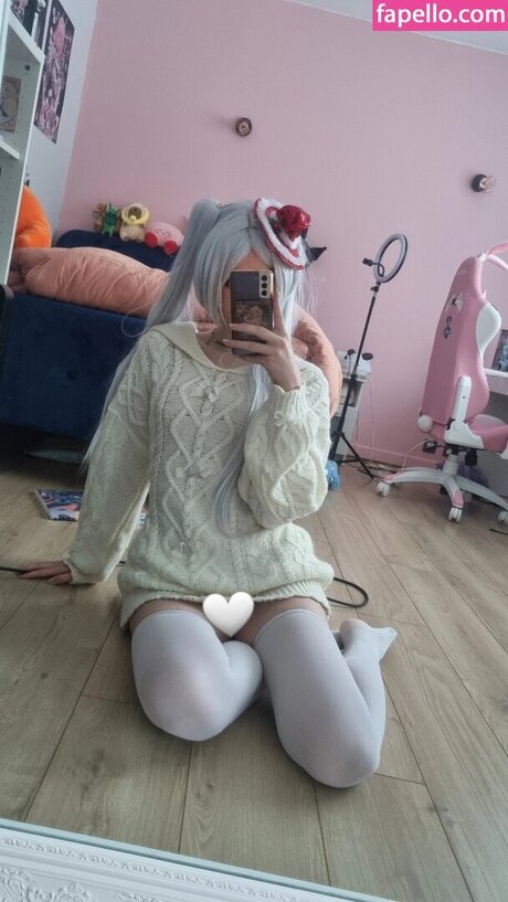 leikyu star nudes images