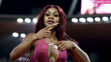 Shacarri Richardson pornographic actress picture