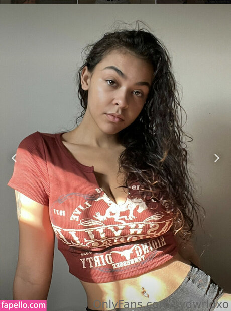 sydswrldxo adult star images