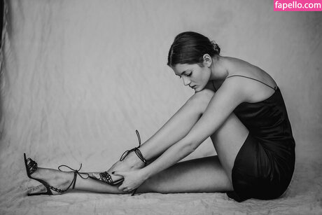 Anna Maria Bili ska model free img