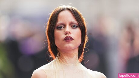 Jennaortega pornstar nudes pictures