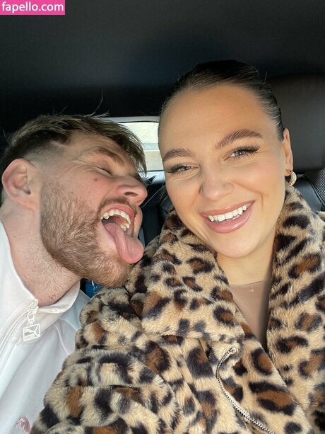 ladyboy asian onlyfans nude photos