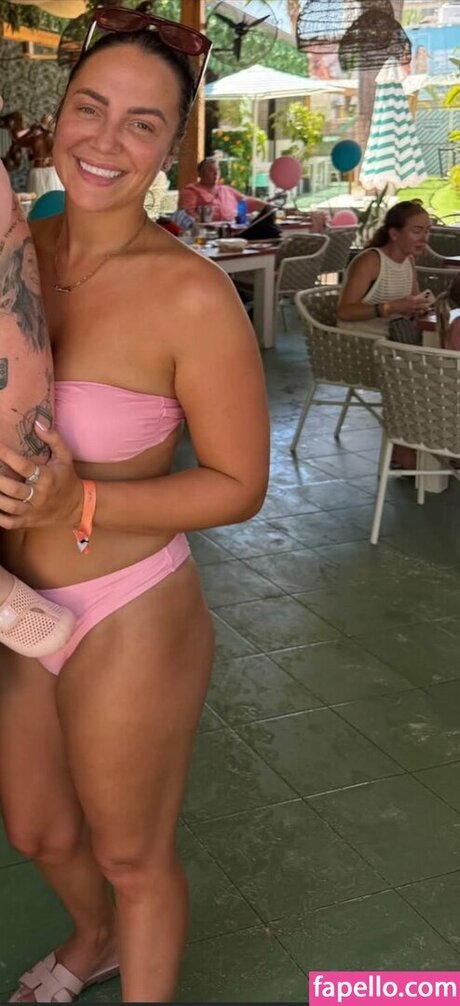 Jasmine Brownsword exclusive star img