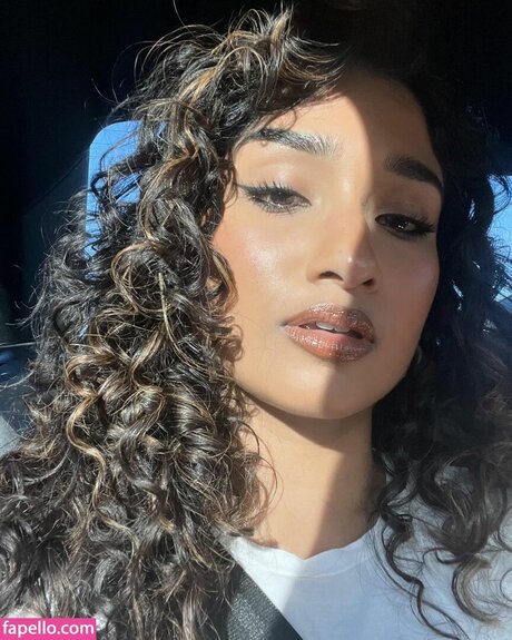 Varada Sethu adult actress pic