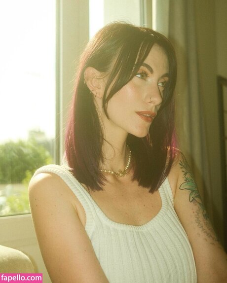 maghla_ model naked photos