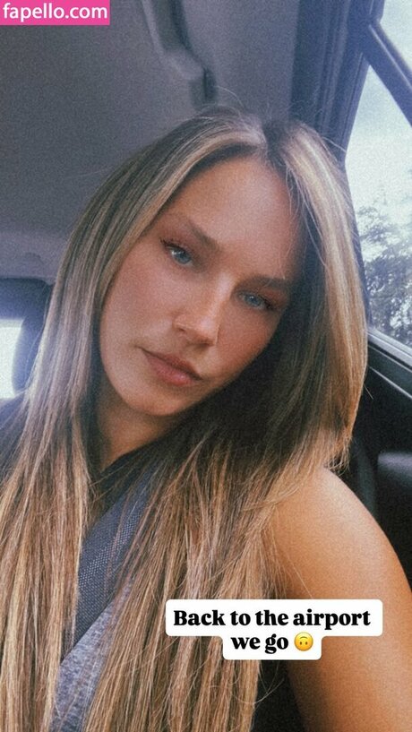 Fallon Henley pornstar erotic photo