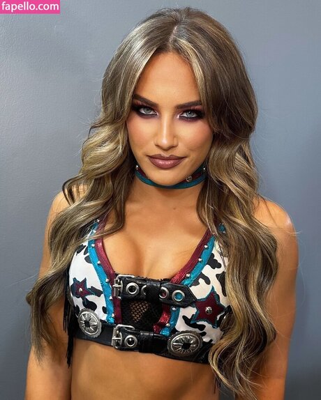 Fallon Henley perfect model pictures