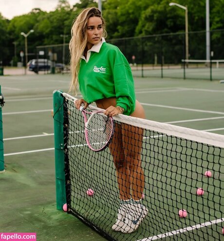 Taylor Trafton beautiful star picture