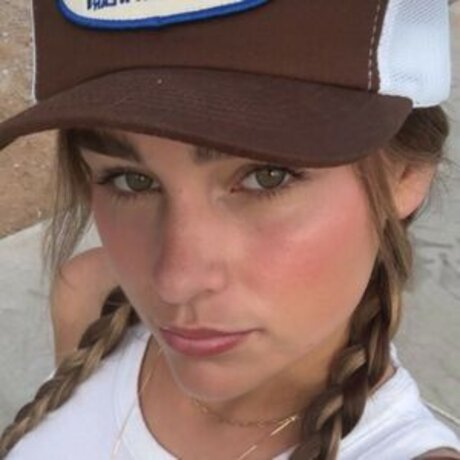 Taylor Trafton model nice img