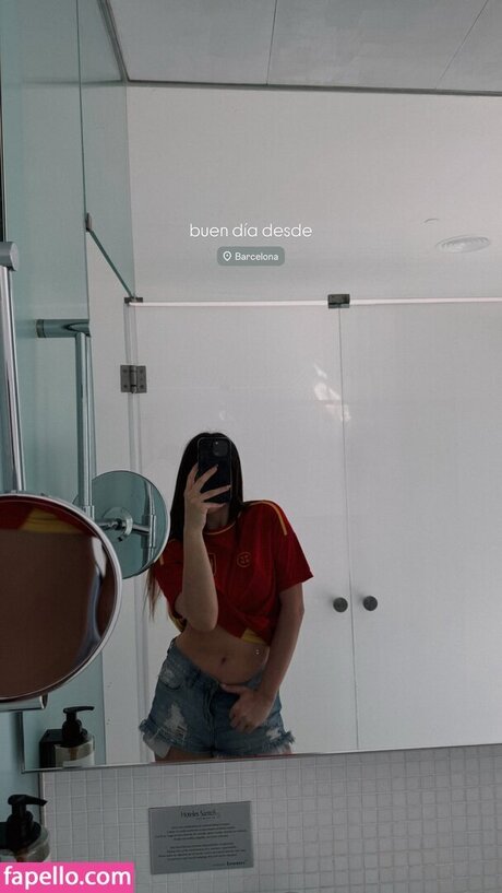 Celepamio sexy actress img