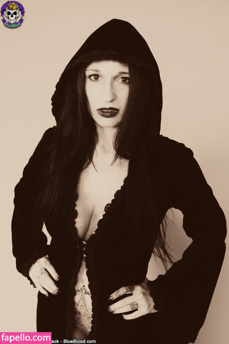 Lori Naughty star exclusive galleries