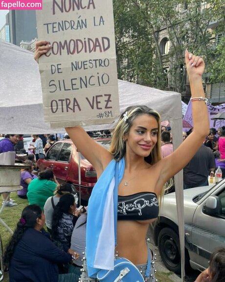 Antonela Pane Quick model image