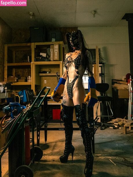 Toxic Vision hd actress img