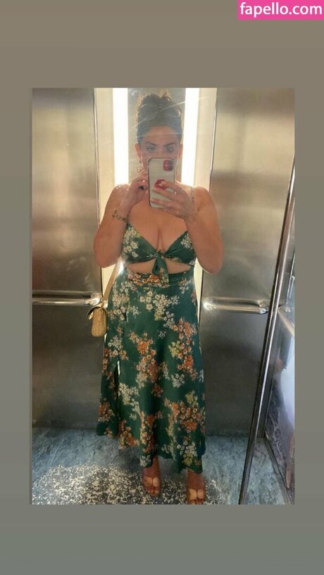 Kate Harrison naked model pictures