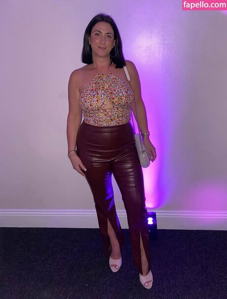 Kate Harrison model nude gallery