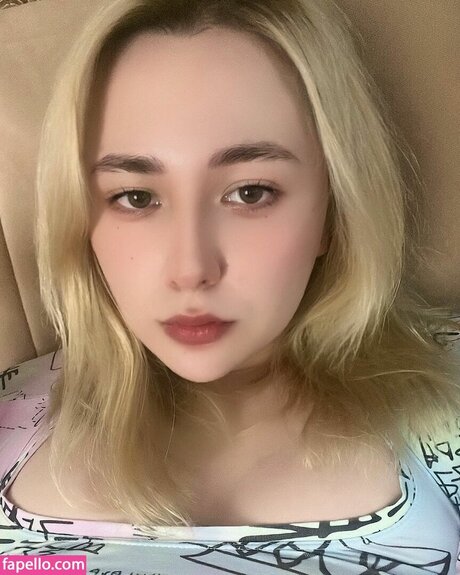 fumimochi erotic pornstar galleries