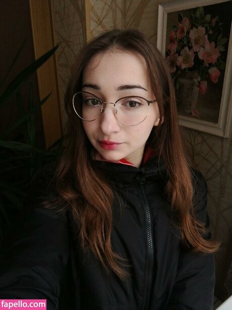 Polly Bee pornstar nude galleries