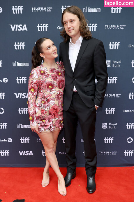 Billie Lourd hd star img