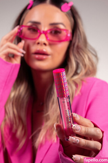 Bruna Rotta star erotic pics