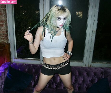 wormsheriff model adult img