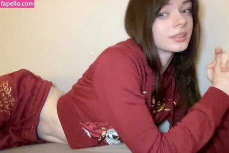 Carmaxlla exclusive actress galleries