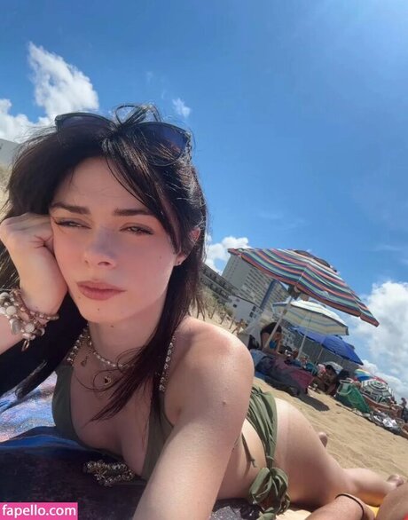 Carmaxlla hot pornstar image