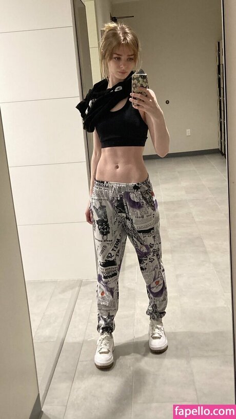 Carmaxlla porn actress pictures