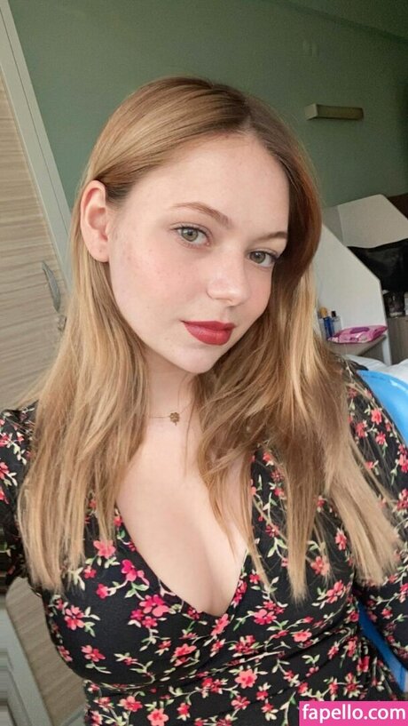 biranset model top photos