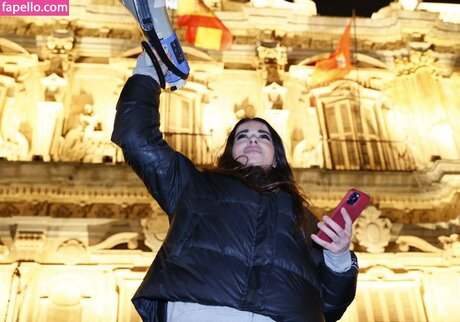 Santaolalla model art picture