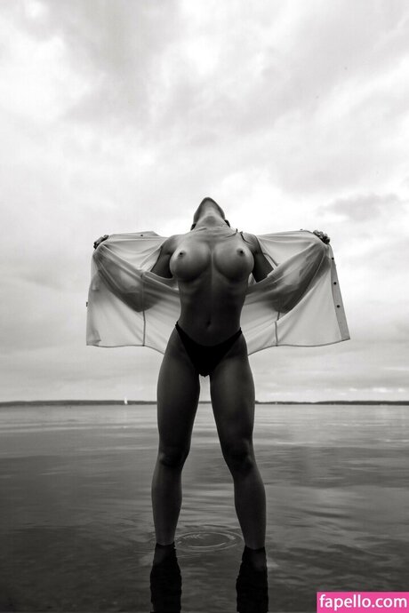 Yuliana Prokhorenko best star pics