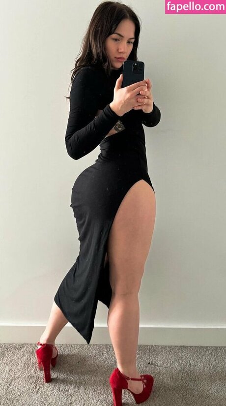 Beth Fiit sex star photo