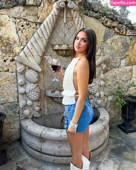 Katie Thompson sex model archive