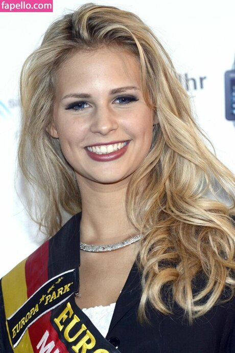 Caroline Noeding pornstar hd picture