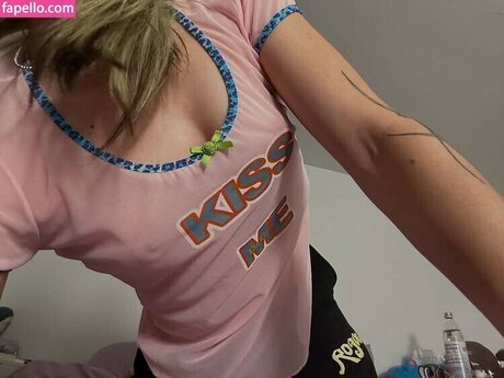 Emma Rogue star naked images