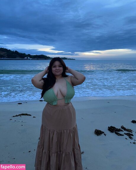 Alisarmie hd model pics