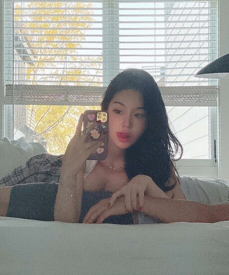 still need art actress pictures