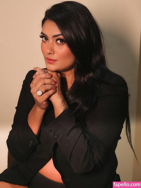 Twinkle Kapoor pornstar erotic picture