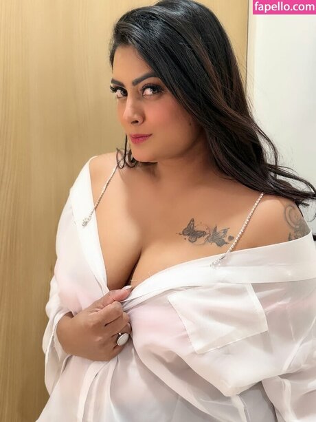 Twinkle Kapoor pornstar hot photo