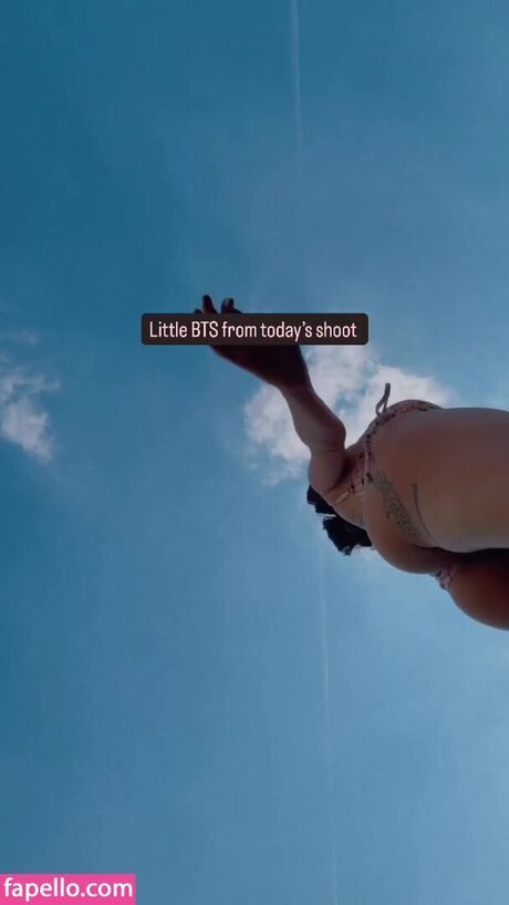 Aimey Mallon nude star galleries