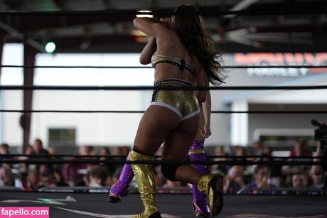 Kaci Lennox star naked photo