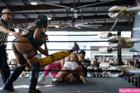 Kaci Lennox star pornographic picture