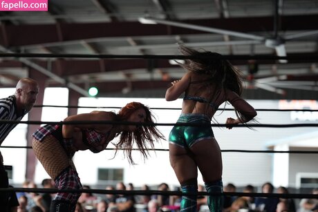 Kaci Lennox erotic star pics