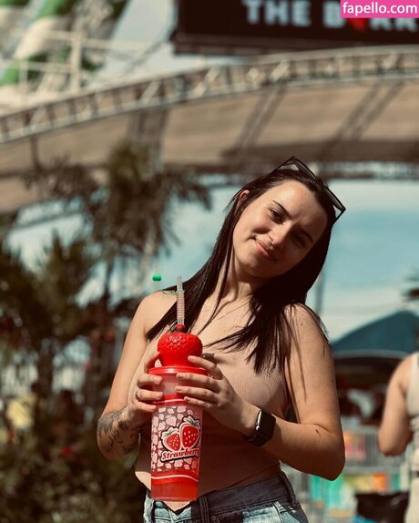 Sierra Elizabeth art star pictures