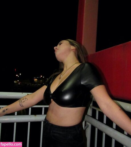 Sierra Elizabeth pornstar hd pic