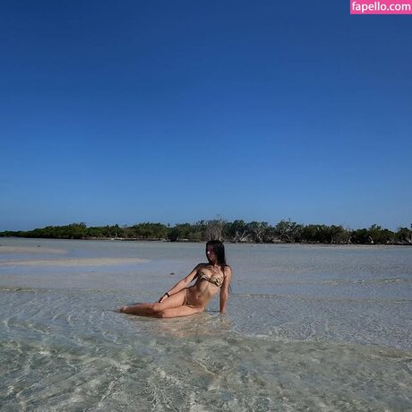 ferchugimenez pornstar adult images