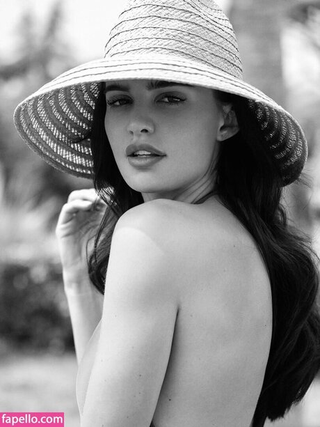 Anna Andres art actress galleries