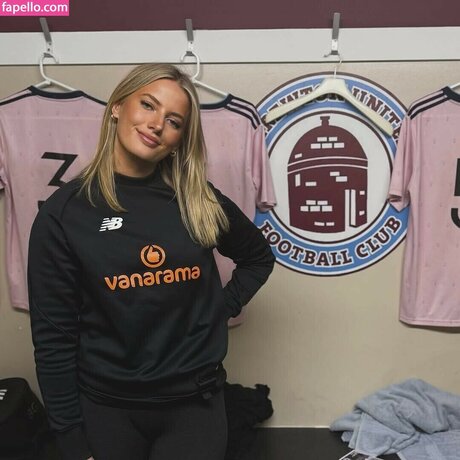 Issy Anderson nudes actress image