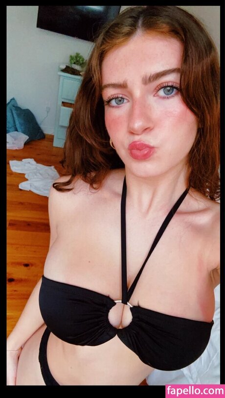 Fiona Odle model pornographic pic