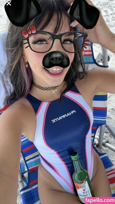 Angelina Fishtank star pics